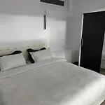 Carul Cu Flori Bed & Breakfast 3*